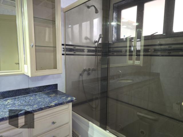 Apartamento à venda com 4 quartos, 304m² - Foto 22