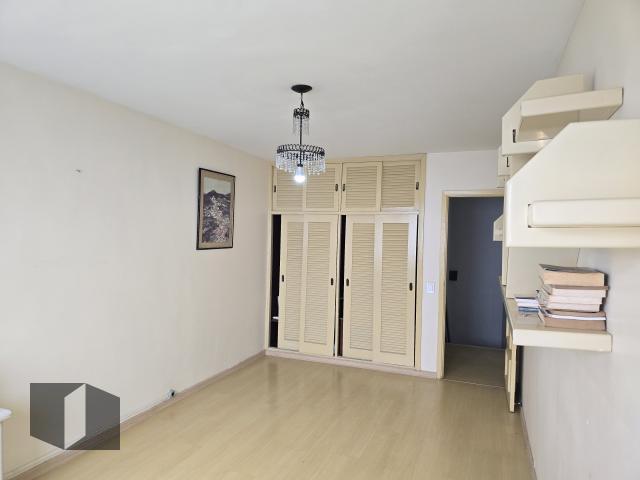 Apartamento à venda com 4 quartos, 304m² - Foto 28