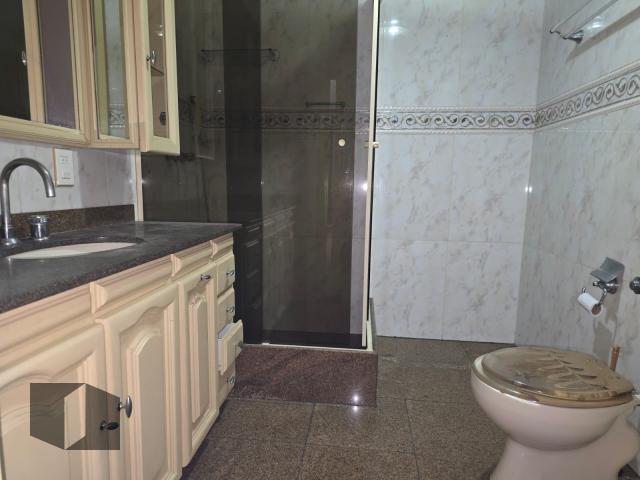 Apartamento à venda com 4 quartos, 304m² - Foto 29