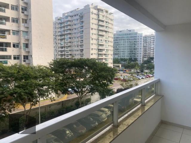 Apartamento para alugar com 2 quartos, 67m² - Foto 11