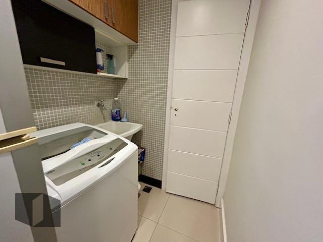 Apartamento à venda com 2 quartos, 78m² - Foto 10