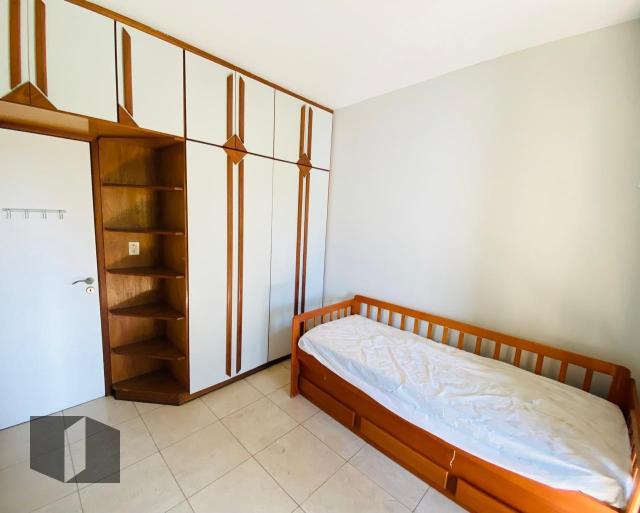 Apartamento à venda com 2 quartos, 79m² - Foto 9