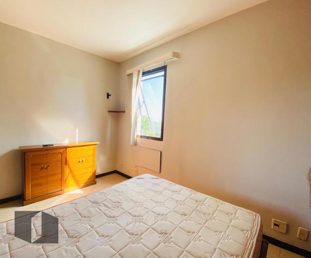 Apartamento à venda com 2 quartos, 79m² - Foto 7