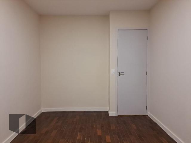 Apartamento para alugar com 3 quartos, 123m² - Foto 17