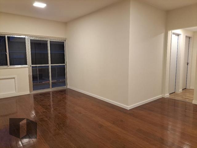 Apartamento para alugar com 3 quartos, 123m² - Foto 4