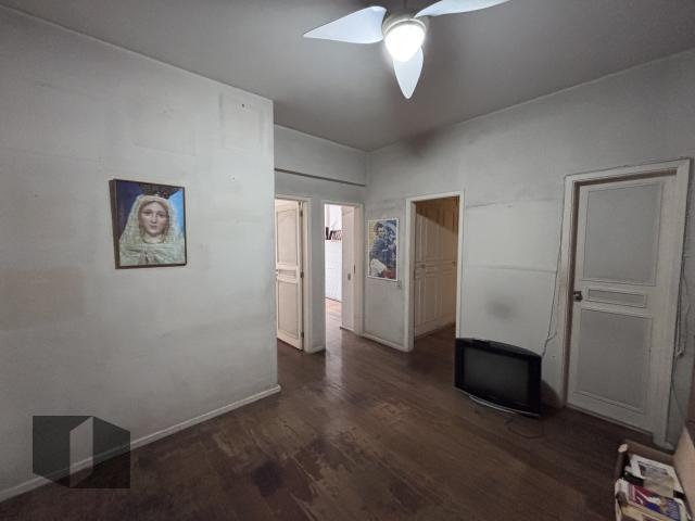 Apartamento à venda com 4 quartos, 265m² - Foto 6