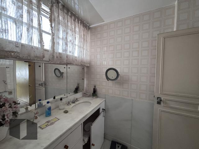 Apartamento à venda com 4 quartos, 265m² - Foto 12