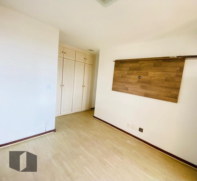 Apartamento à venda com 3 quartos, 124m² - Foto 12