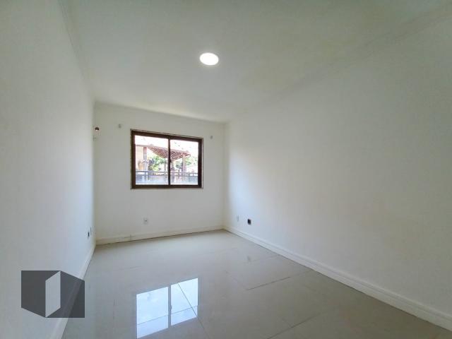 Cobertura para alugar com 3 quartos, 185m² - Foto 13