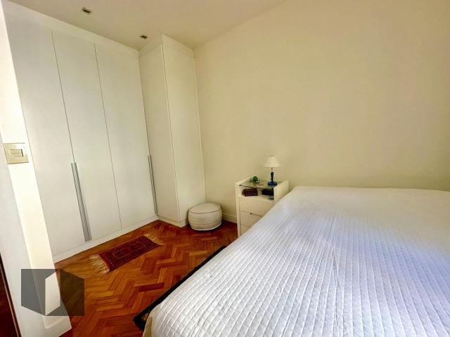 Apartamento à venda com 3 quartos, 97m² - Foto 11