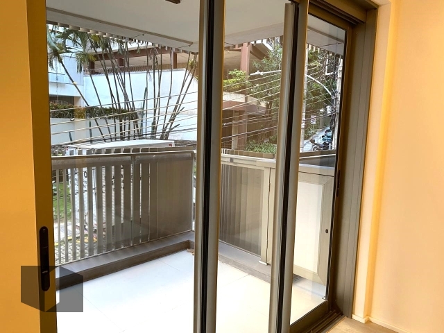 Apartamento à venda com 3 quartos, 251m² - Foto 23
