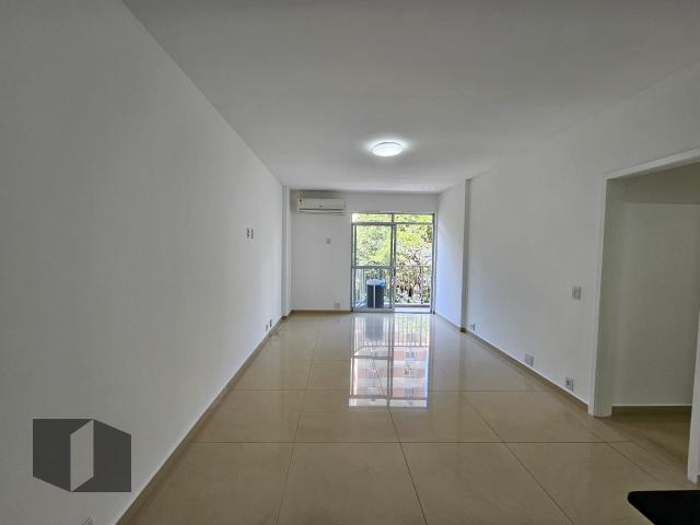 Apartamento para alugar com 2 quartos, 70m² - Foto 1