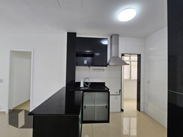 Apartamento para alugar com 2 quartos, 70m² - Foto 6