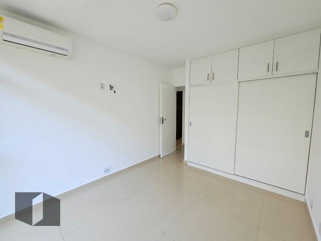 Apartamento para alugar com 2 quartos, 70m² - Foto 11