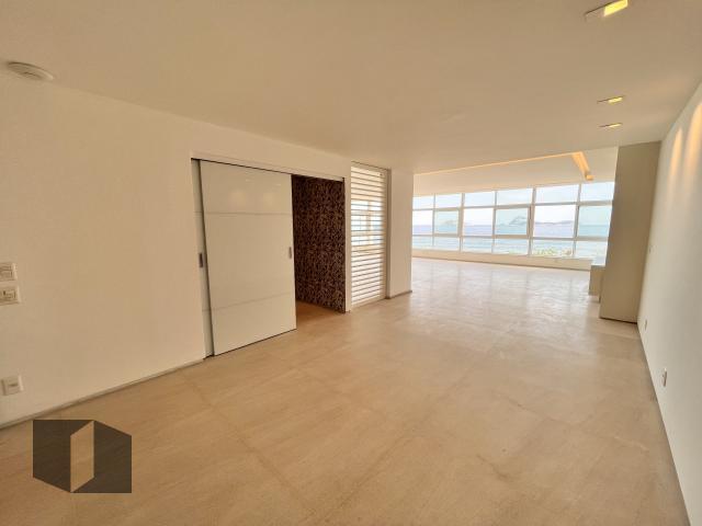 Apartamento à venda com 4 quartos, 263m² - Foto 10