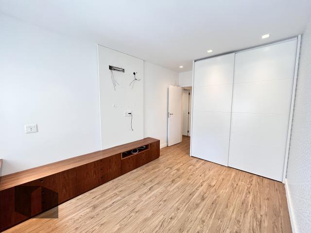 Apartamento à venda com 4 quartos, 263m² - Foto 34