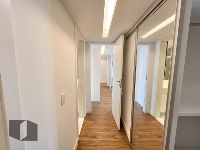 Apartamento à venda com 4 quartos, 263m² - Foto 28