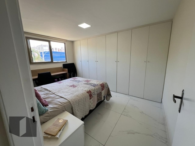 Apartamento à venda com 2 quartos, 82m² - Foto 9