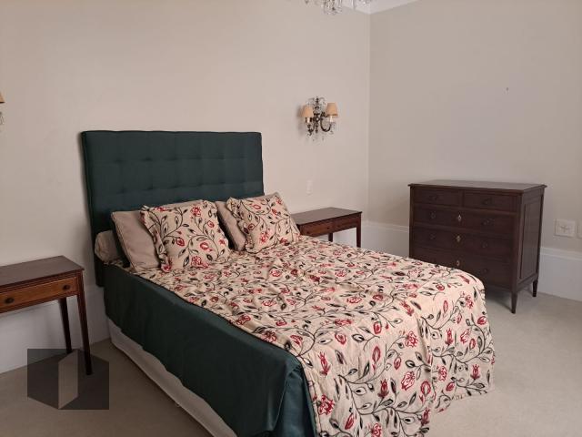 Apartamento à venda com 3 quartos, 140m² - Foto 12