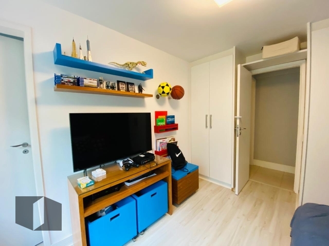 Apartamento à venda com 3 quartos, 141m² - Foto 20