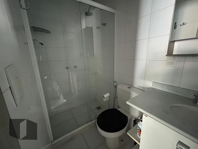 Apartamento à venda com 2 quartos, 76m² - Foto 13