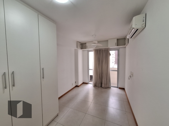 Apartamento à venda com 2 quartos, 72m² - Foto 7