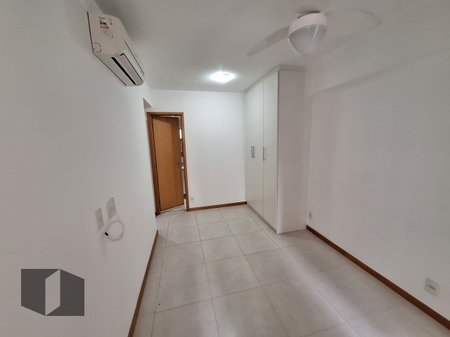 Apartamento à venda com 2 quartos, 72m² - Foto 9