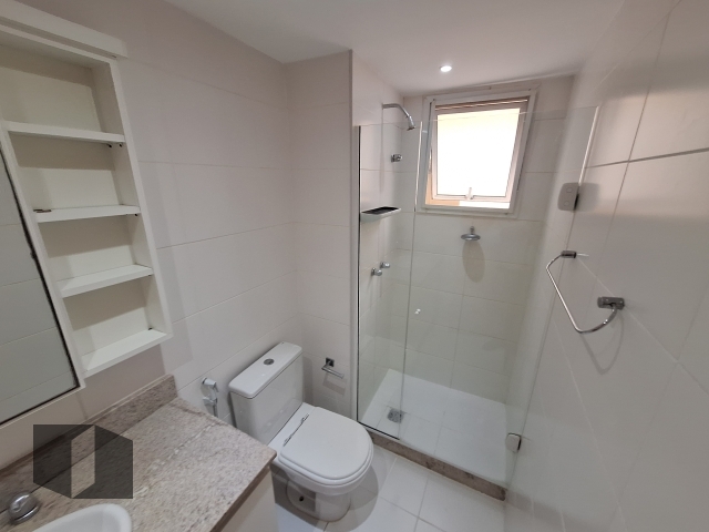 Apartamento à venda com 2 quartos, 72m² - Foto 11