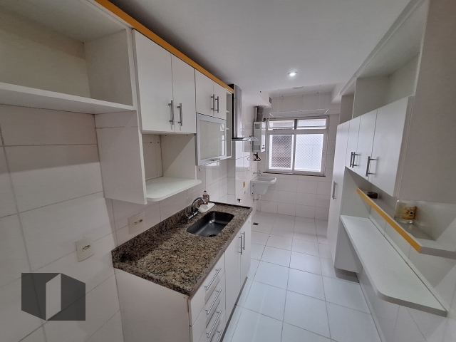 Apartamento à venda com 2 quartos, 72m² - Foto 20