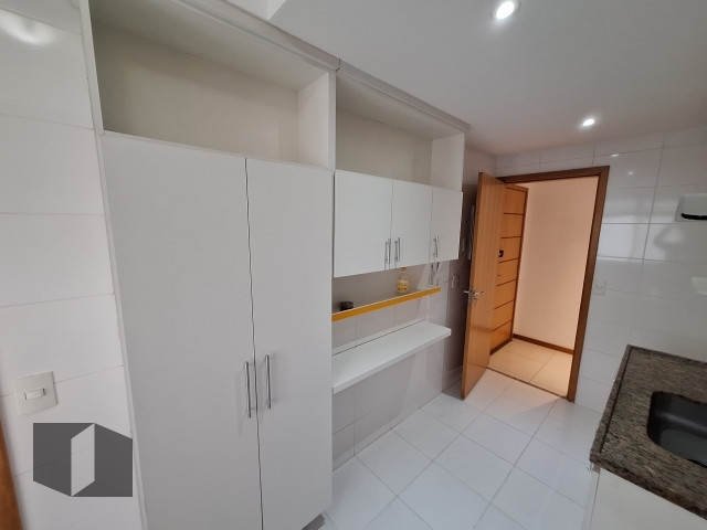 Apartamento à venda com 2 quartos, 72m² - Foto 22