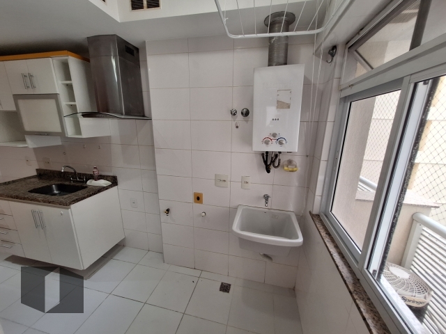 Apartamento à venda com 2 quartos, 72m² - Foto 23