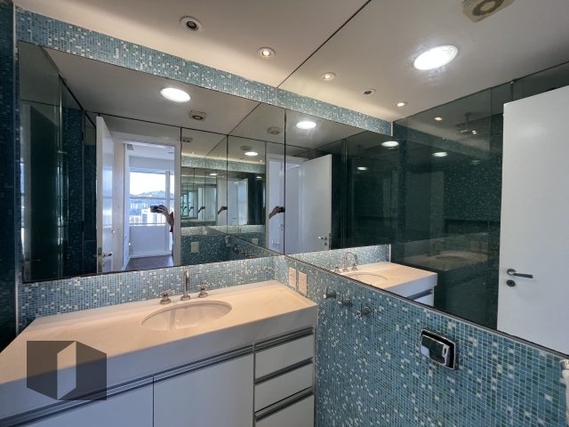 Apartamento para alugar com 2 quartos, 96m² - Foto 7