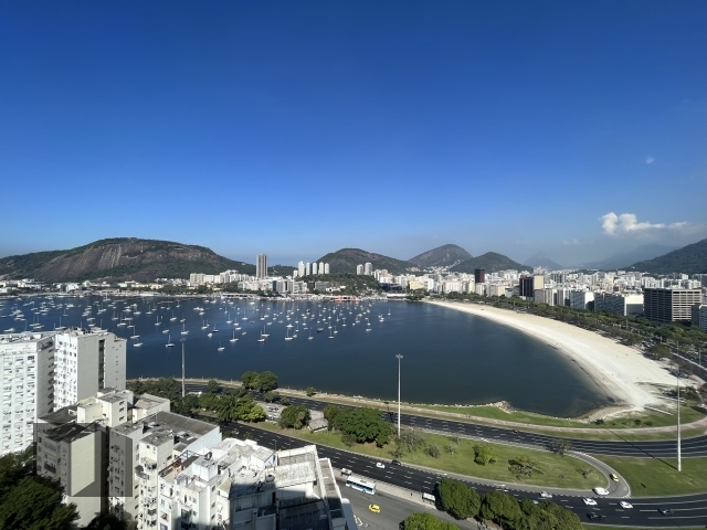 Apartamento para alugar com 2 quartos, 96m² - Foto 16