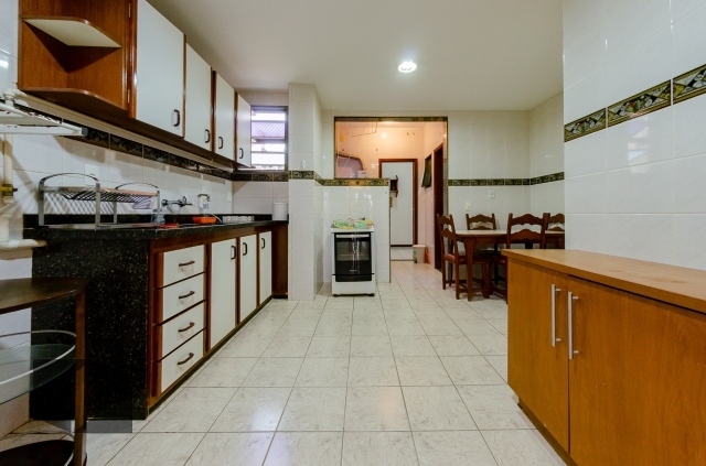 Apartamento à venda com 2 quartos, 118m² - Foto 17