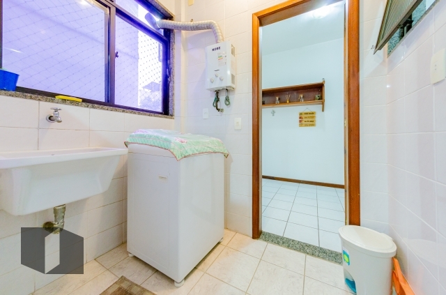 Apartamento à venda com 2 quartos, 118m² - Foto 18