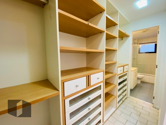 Apartamento à venda com 3 quartos, 147m² - Foto 17