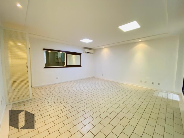 Apartamento à venda com 3 quartos, 147m² - Foto 5