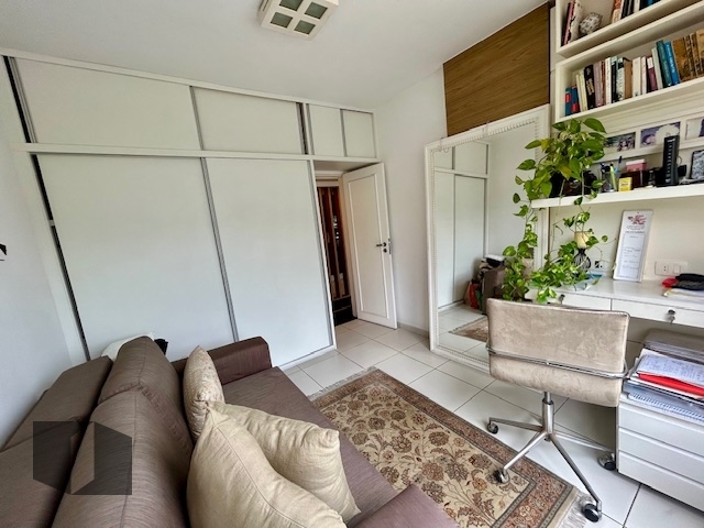 Apartamento à venda com 3 quartos, 94m² - Foto 12