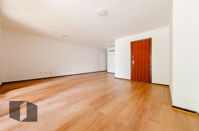 Apartamento para alugar com 4 quartos, 172m² - Foto 2