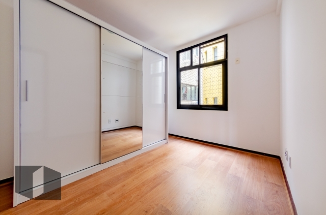 Apartamento para alugar com 4 quartos, 172m² - Foto 19