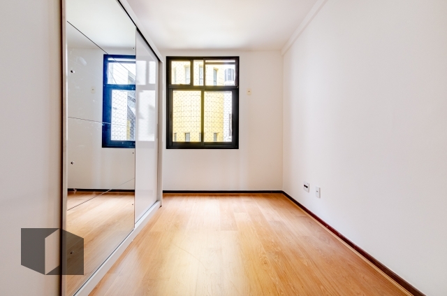 Apartamento para alugar com 4 quartos, 172m² - Foto 20