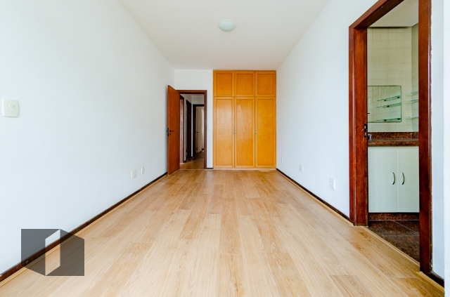 Apartamento para alugar com 4 quartos, 172m² - Foto 29