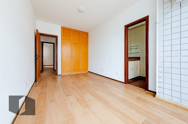 Apartamento para alugar com 4 quartos, 172m² - Foto 30