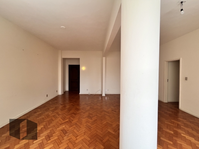 Apartamento para alugar com 3 quartos, 132m² - Foto 5