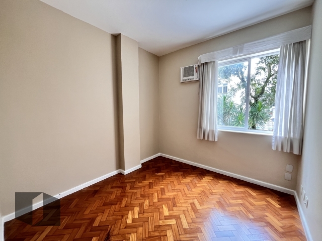 Apartamento para alugar com 3 quartos, 132m² - Foto 9