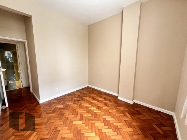 Apartamento para alugar com 3 quartos, 132m² - Foto 10