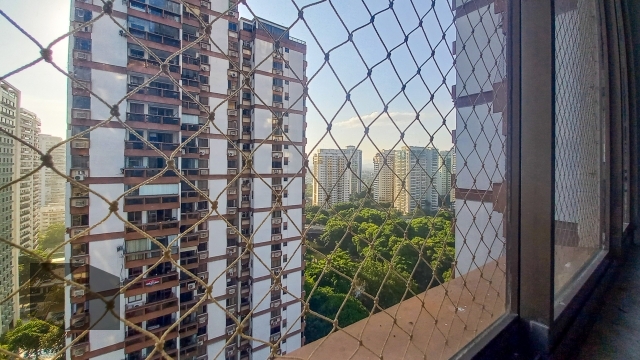 Apartamento à venda com 3 quartos, 124m² - Foto 8