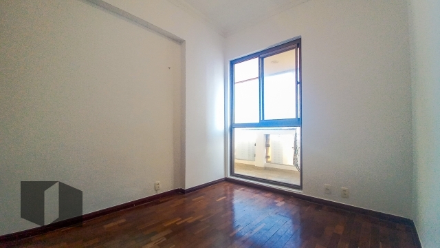 Apartamento à venda com 3 quartos, 124m² - Foto 15