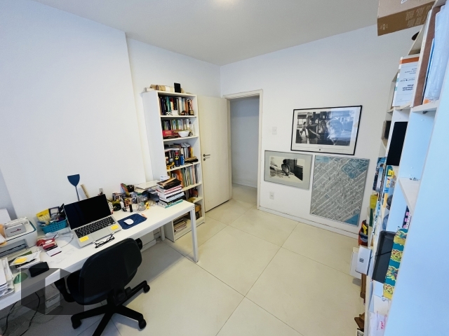 Apartamento à venda com 3 quartos, 82m² - Foto 22