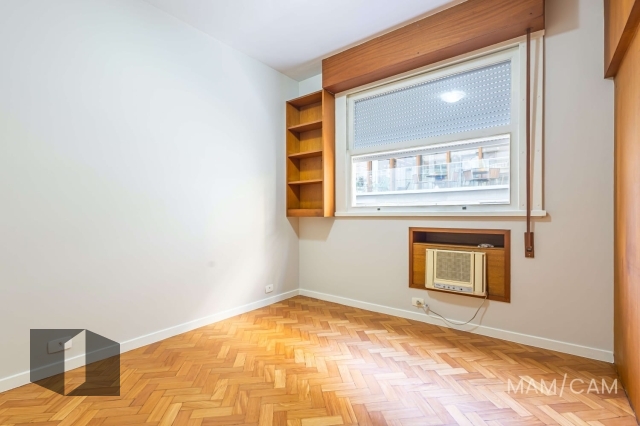 Apartamento à venda com 4 quartos, 164m² - Foto 18